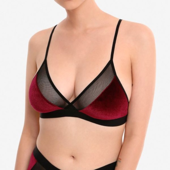 🚫SOLD🚫nwt vamp BURGUNDY redblack VELVET BRALETTE - Picture 4 of 5